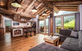 Alpen Chalet Wohnung Rosa